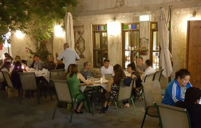 مطعم لا دولتشي فيتا في قطر